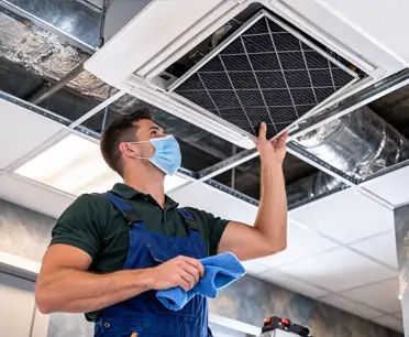 completing duct cleaning service